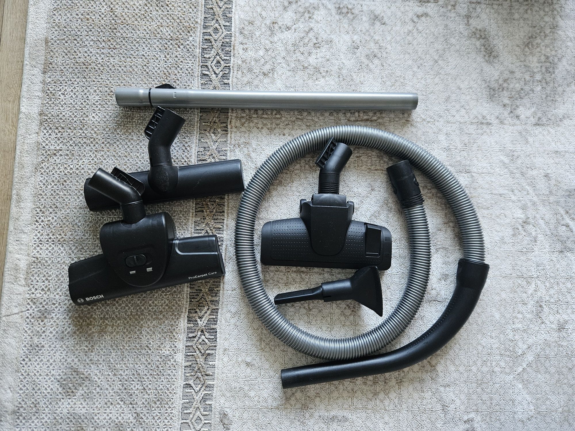 Пилосос Bosch easy'y BGS2 PROPOWER