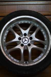 Jantes 18'' com logo Mercedes 225/45/18