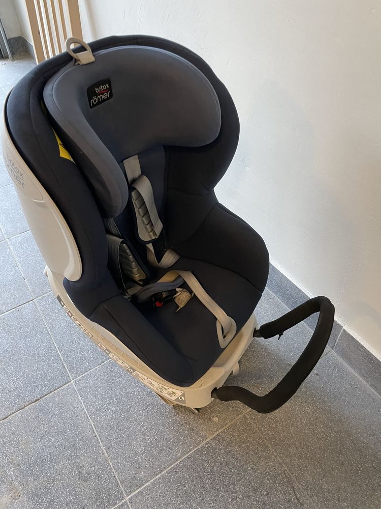 Britax romer dual fix