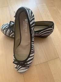 Sapatos zebra mary paz