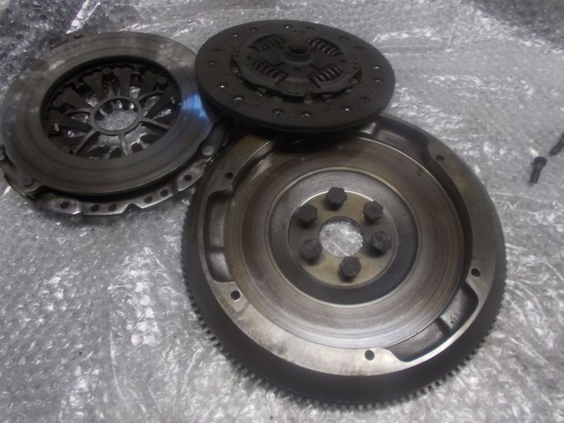 koŁo zamachowe sprzĘgŁo opel astra meriva 1.6 16v easytronic 2006r