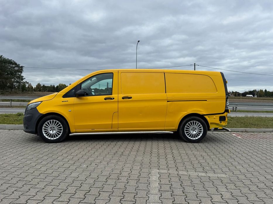 Mercedes-Benz VITO EXTRA LONG XXL E-VITO  2021r. ELEKTRYK 66kw Extra LONG zasięg 320km E-vito