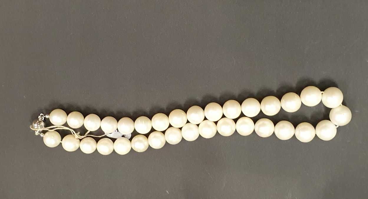 Duże perły hodowlane naszyjnik