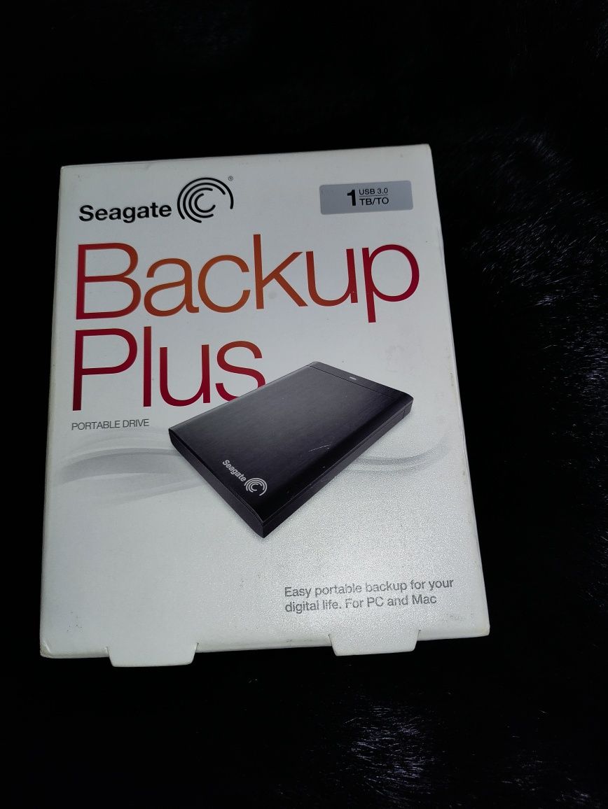 Жорсткий диск Seagate Backup 1TB