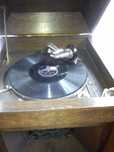 stary gramofon Odeon przedwojenny