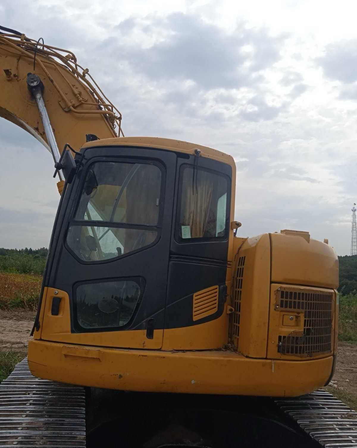 Екскаватор Komatsu PC228 ULSC-3