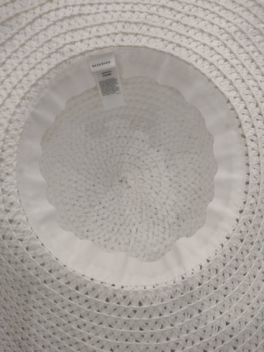 Kapelusz słomkowy Reserved biały