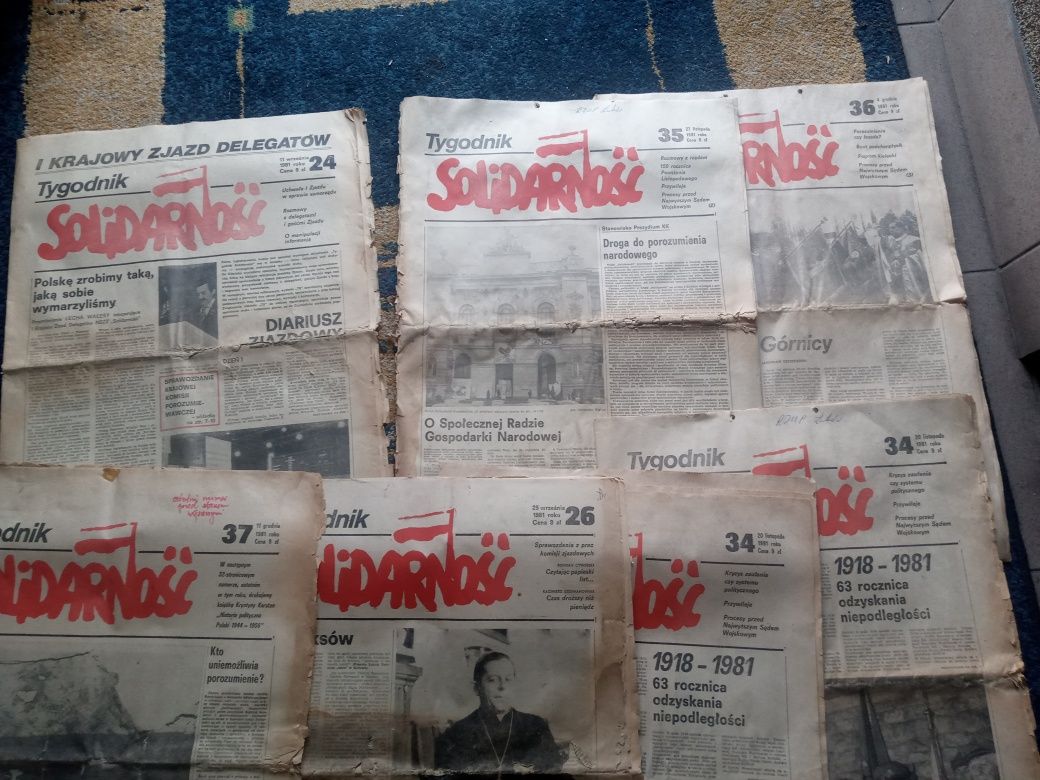 Retro stary tygodnik solidarność