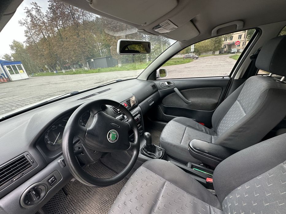 Skoda Oktavia Tour