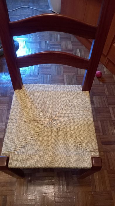 Cadeira Madeira Mogmo