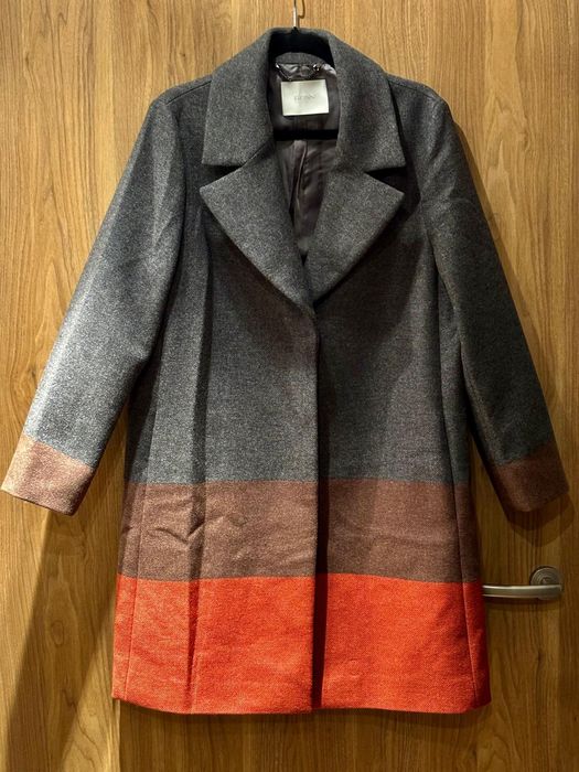 Hugo Boss elegancki płaszcz damski