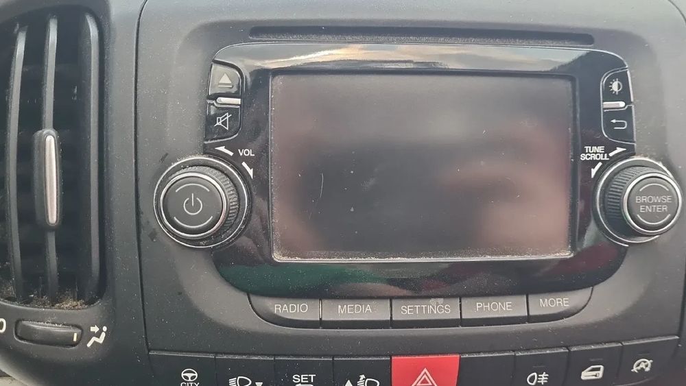 Rádio / auto-rádio FIAT 500L (351_, 352_)