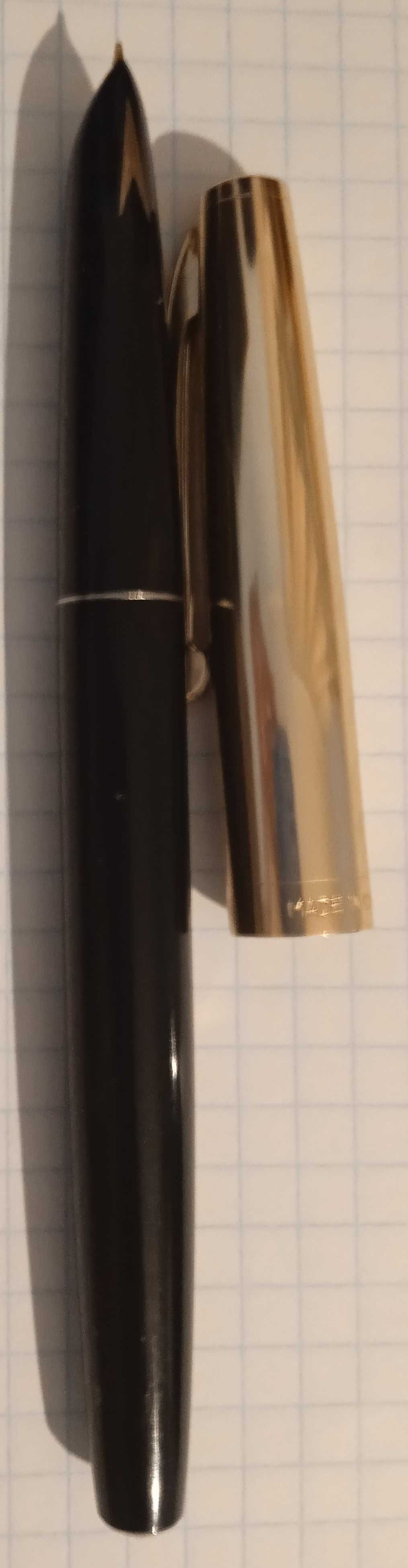 Нова, оригінальна, китайська ручка з золотим пером. Радянський період.