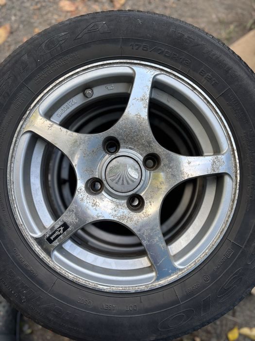 Комплект легкосплавних дисків зимова гума 175/70 R13
