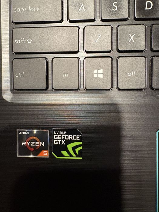 Na sprzedaż: Laptop ASUS – Ryzen 5 / GeForce GTX 1050