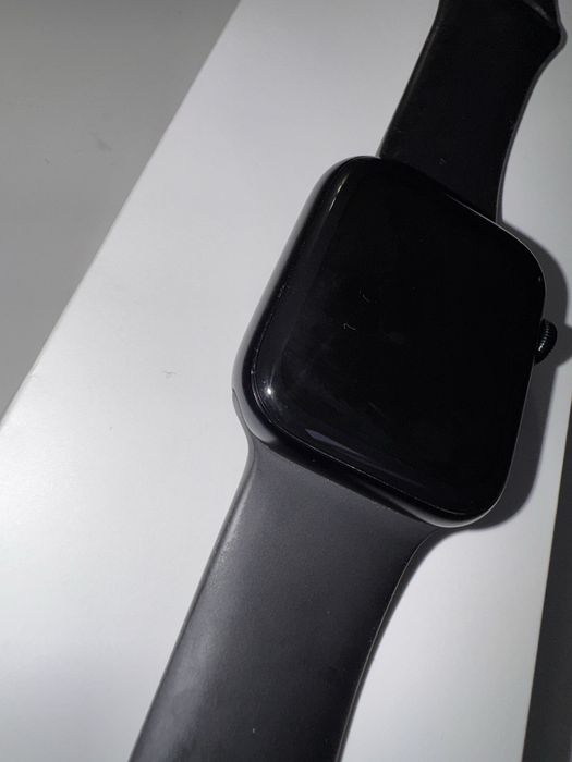 Apple watch SE 2nd Gen 44mm