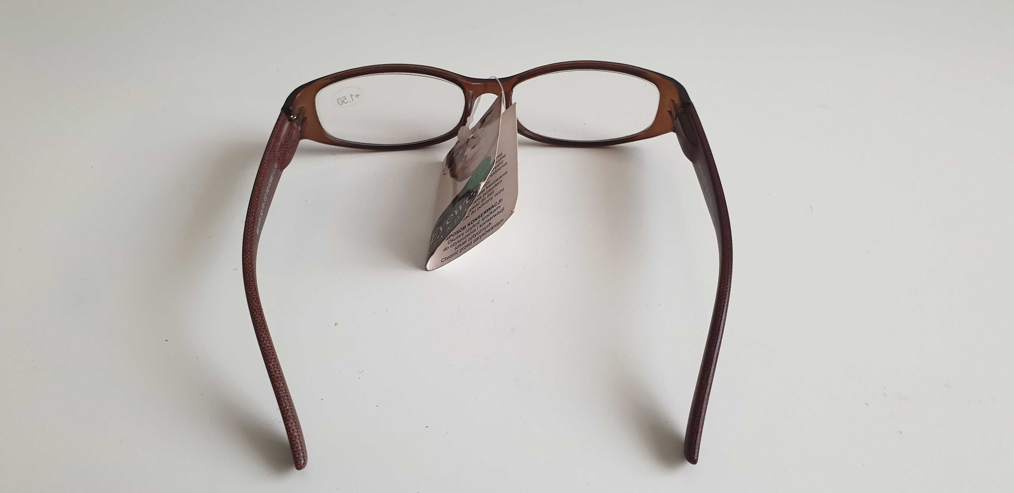 Starocie z Gdyni - Okulary korekcyjne damskie + 1,5 dioptrii