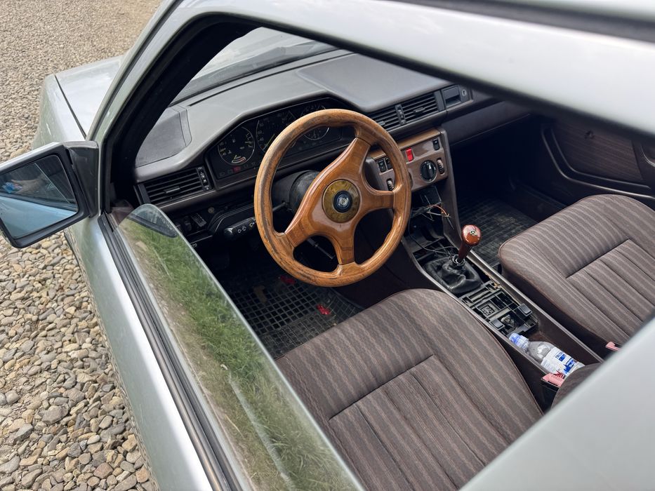 W124 ослужеге , багато всього зроблено