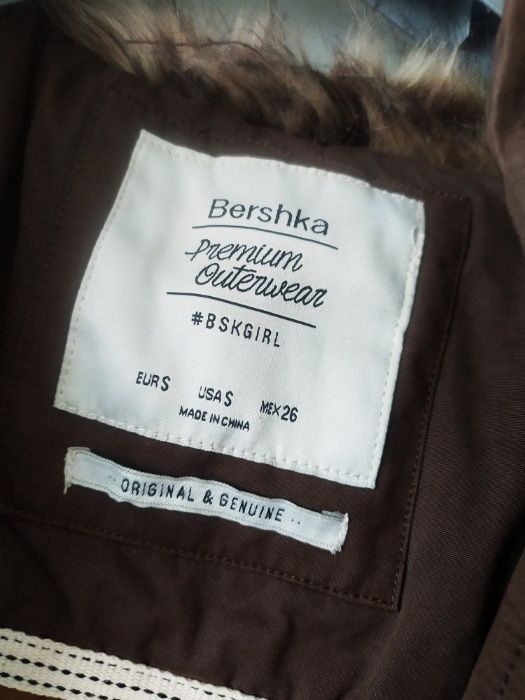 Bershka Premium Outerwear zimowa kurtka z futerkiem brązowa rozm. S