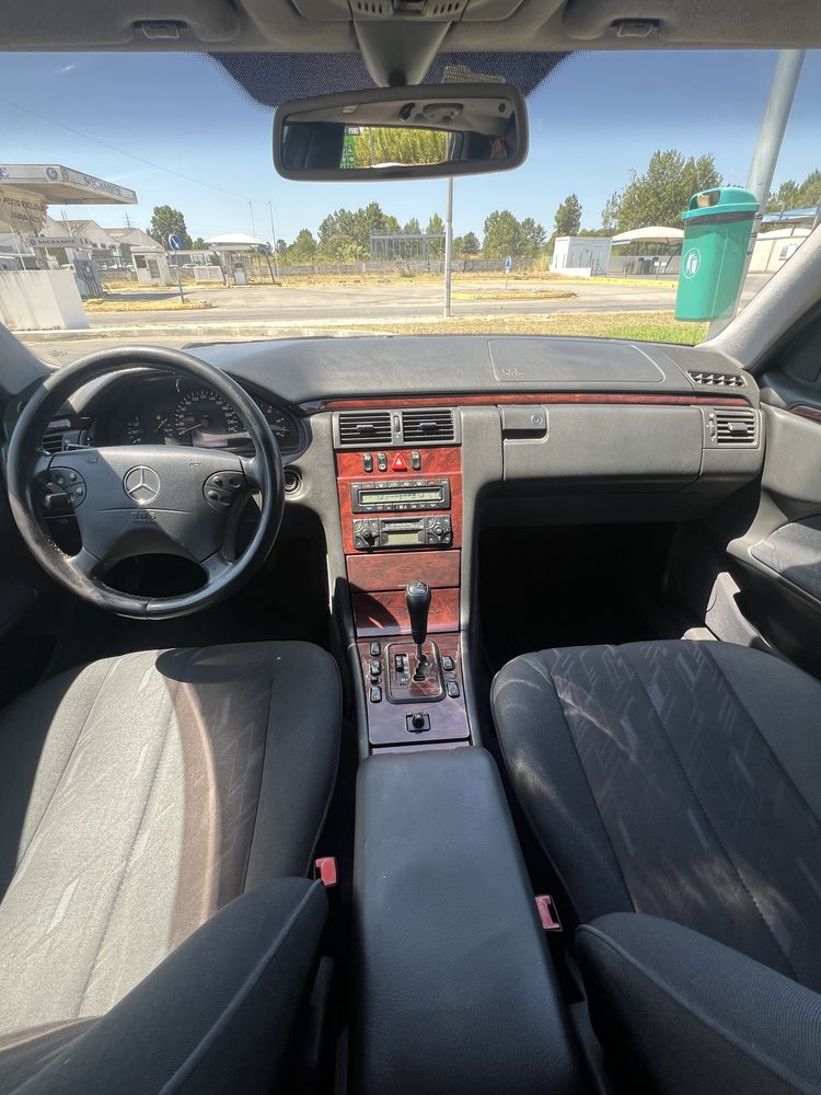 Mercedes E220 CDI Station 2001