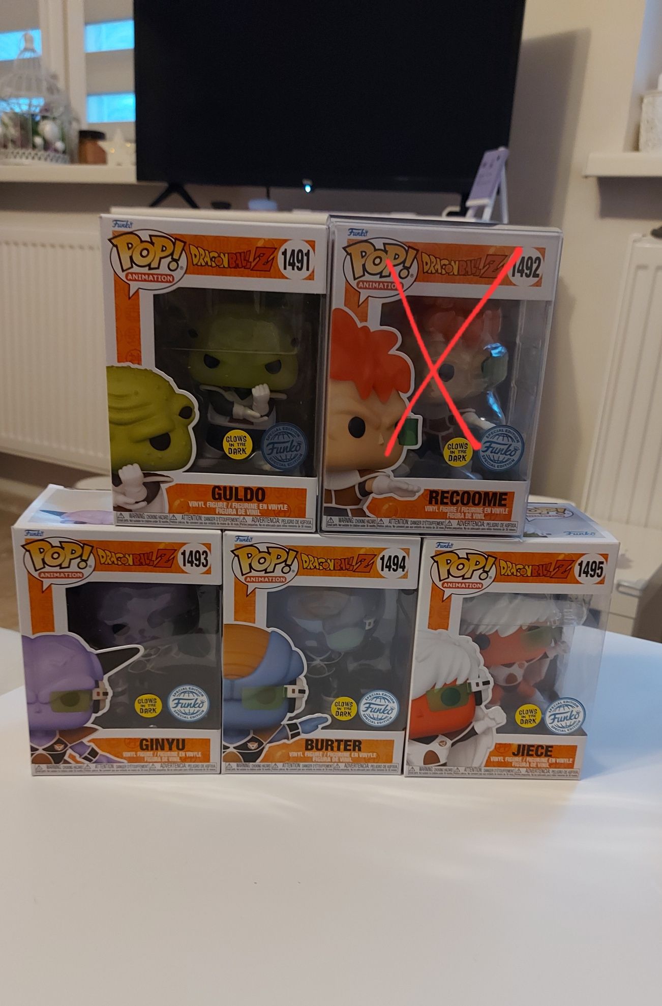 Funko Pop Dragon Ball Z GITD (uszkodzone pudelko)