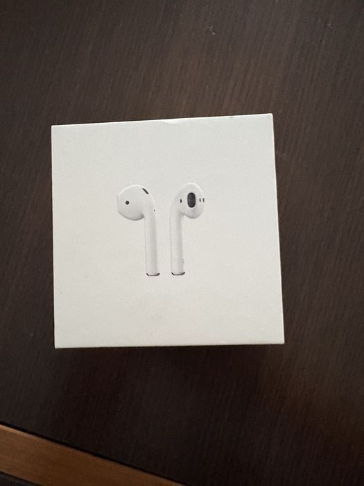 Airpods.