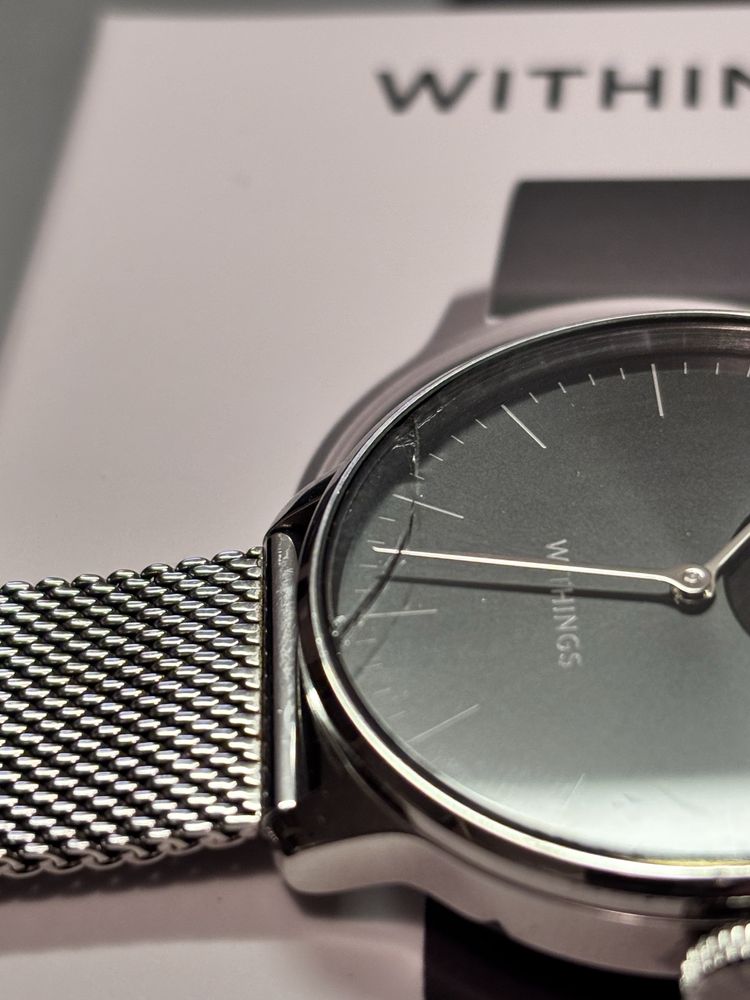 Withings scanwatch light