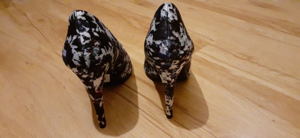 Buty szpilki wysoki obcas rozmiar 36 Atmosphere NOWE