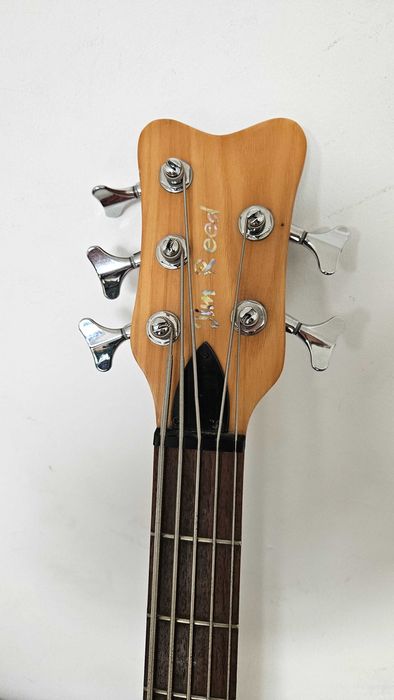 Baixo ativo 5 cordas - Jim Reed - Natural