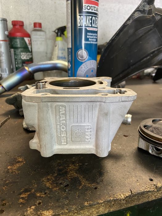 Cilindro Malossi 200cc Aprilia SX/RX/UM DSM/ Malaguti 125