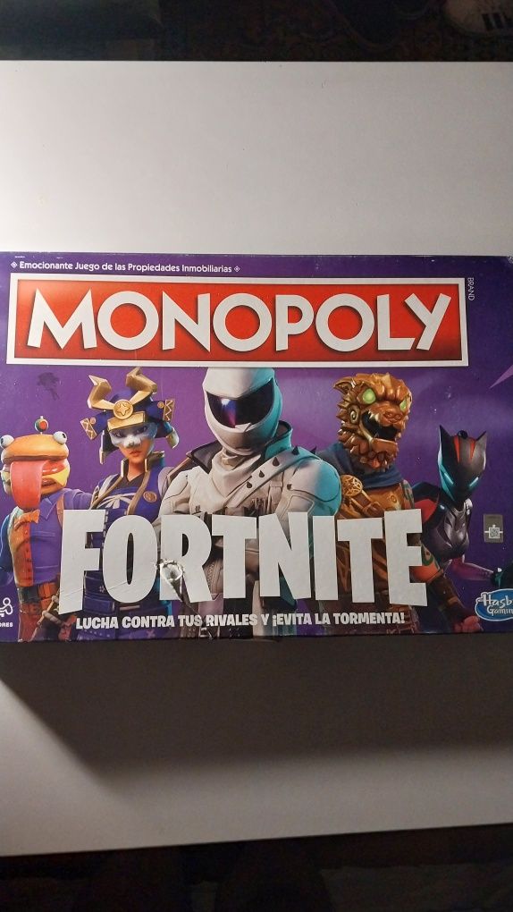 Продам игру настольную Monopoly Fortnite