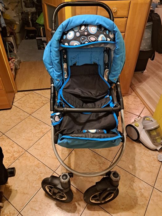 Wózek dziecięcy używany