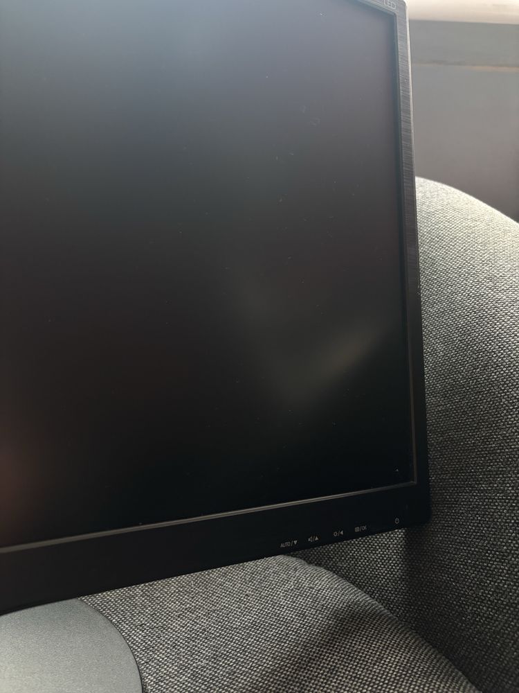 Monitor Philips 24 cale 243v5l