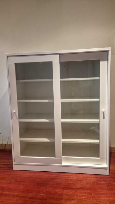 Vitrine 100×48×125