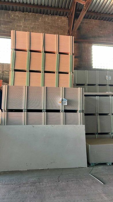 Гіпсокартон KNAUF звичайний, вологостійкий  (2000х1200х12,5 мм)