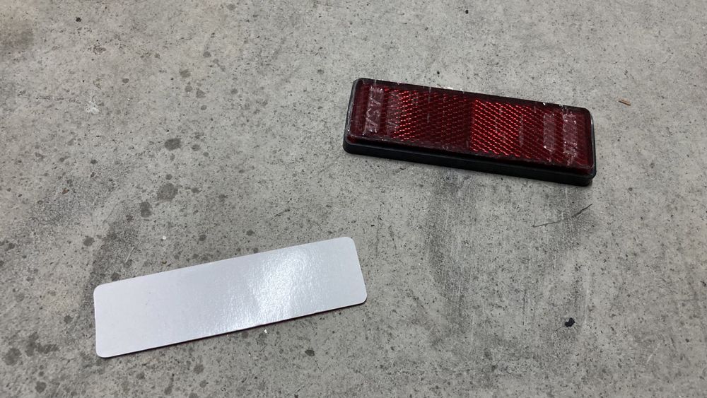 Refletor autocolante mota/bicicleta