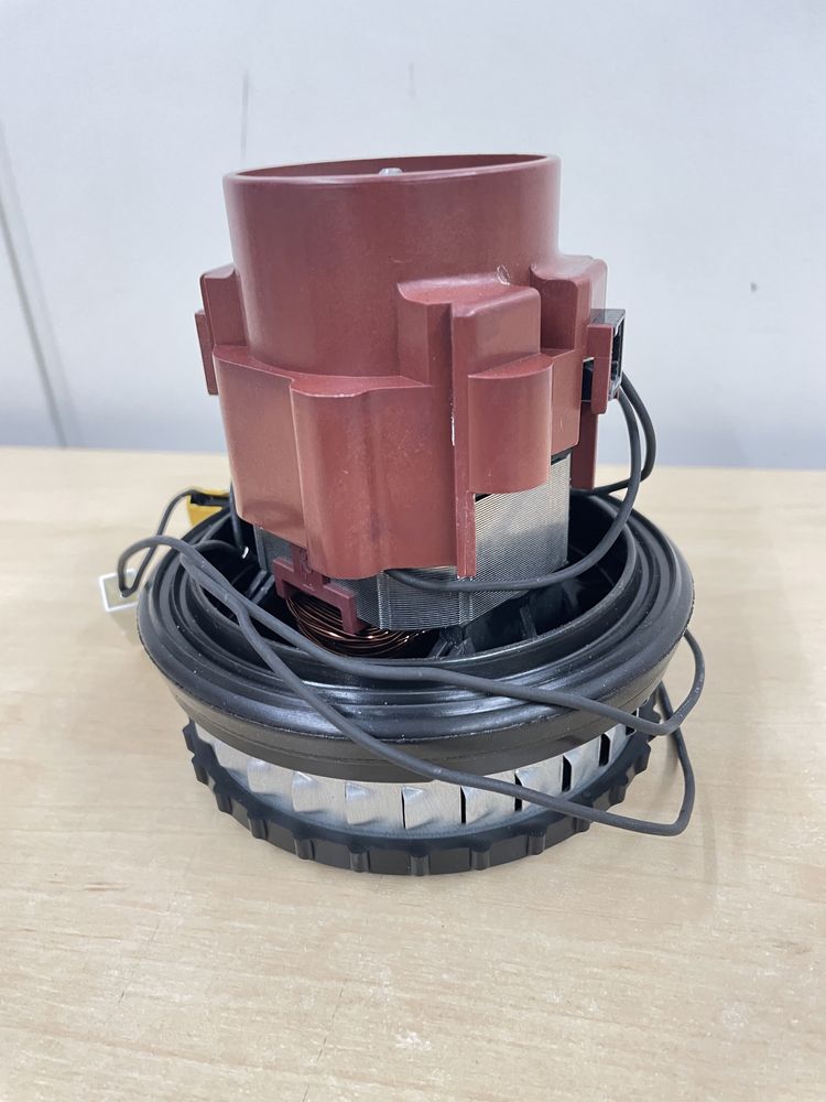Silnik przemysłowego odkurzacza Karcher KWD Wd 3 Wd 2 Plus
