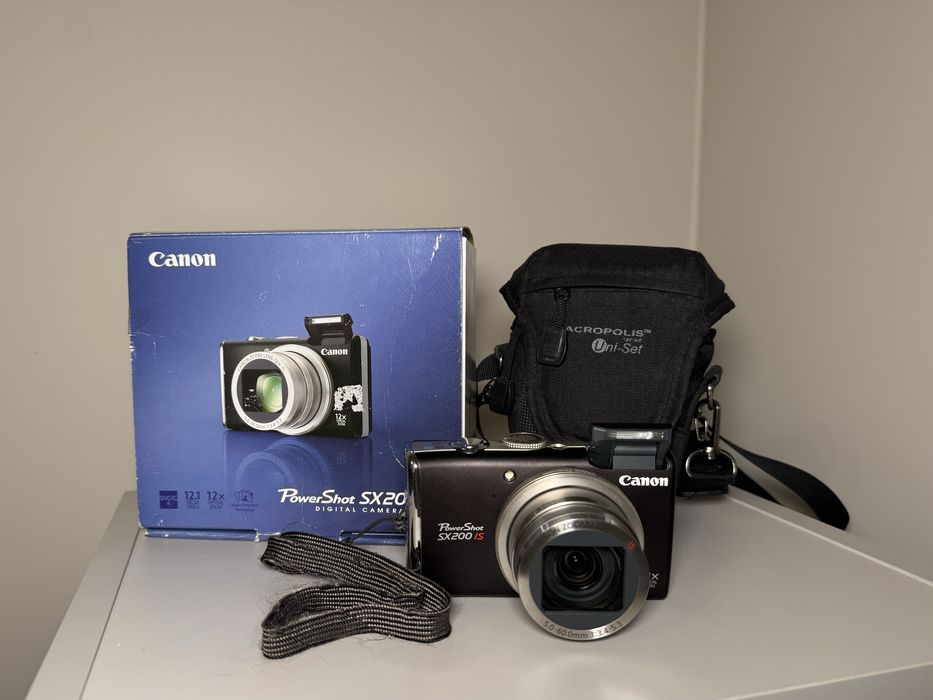 Фотоапарат Canon PowerShot SX200 IS black чорний