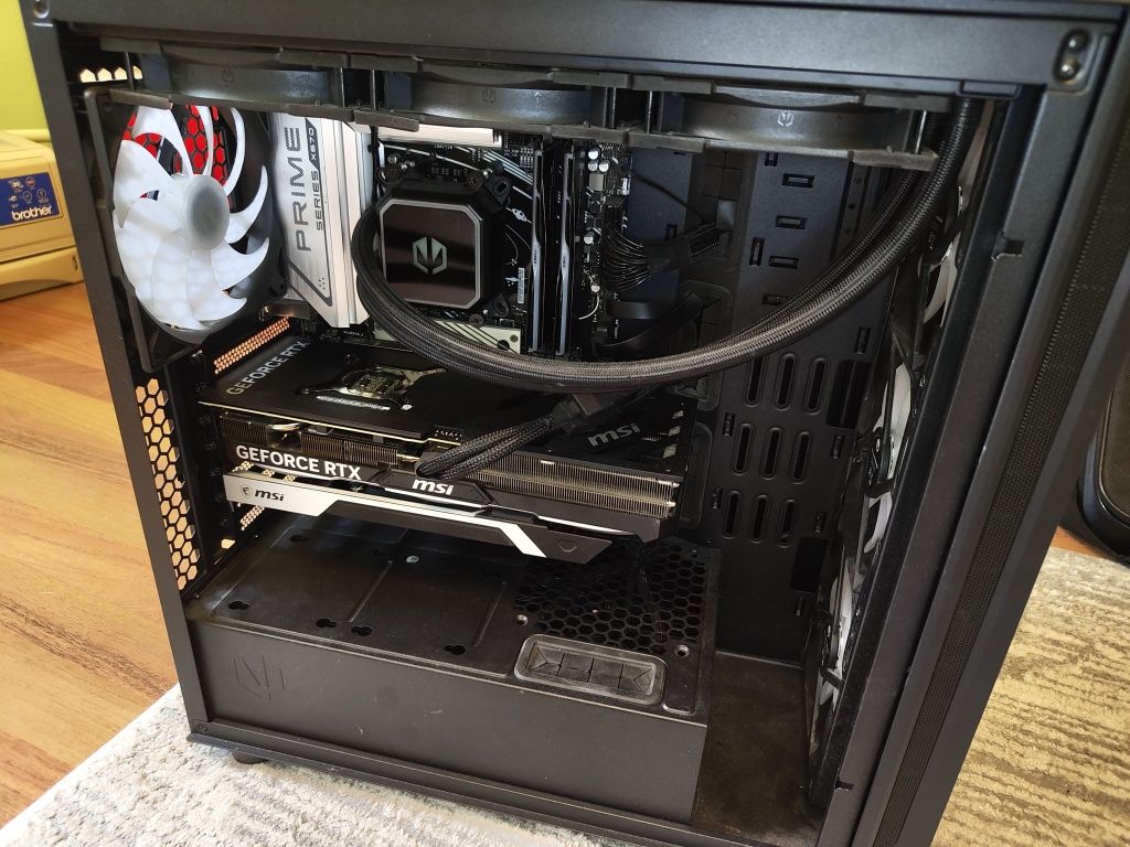 Gamingowy PC / R7 7800x3d / rtx 4070Ti OC / 32GB RAM