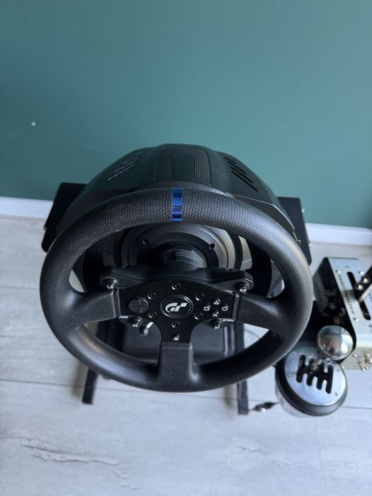 Kierownica thrustmaster t300rs gte do pc ps5