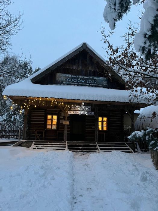 Zagroda Guciów SYLWESTER DOSTĘPNY- Noclegi- Sauna- Balia z jacuzzi