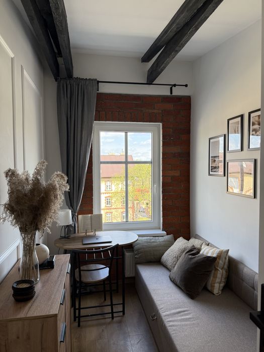 piękny pokoj do wynajęcia – centrum Grunwaldzka (tylko dla kobiet)