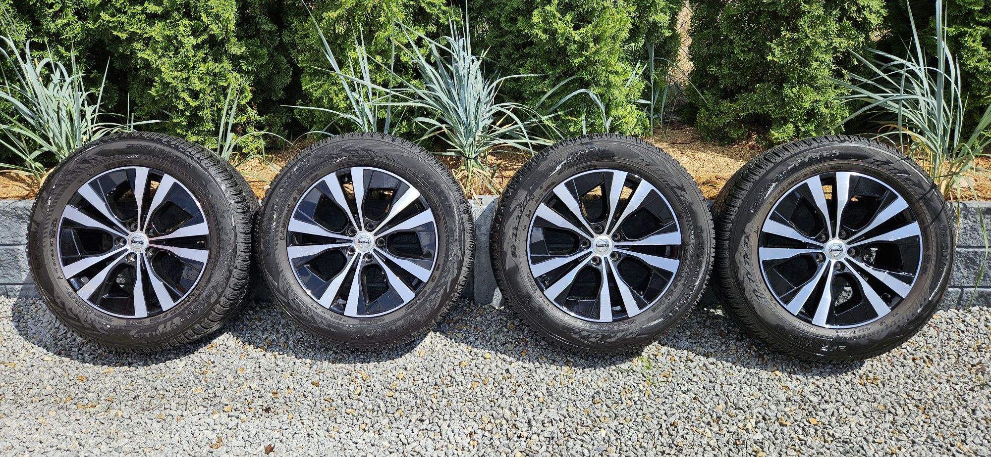 VOLVO XC40/60/90 - Felgi/koła zimowe 18"