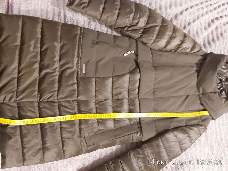 Продам жіночу зимову куртку