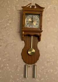 Zegar ścienny drewniany.Marka Westminster.