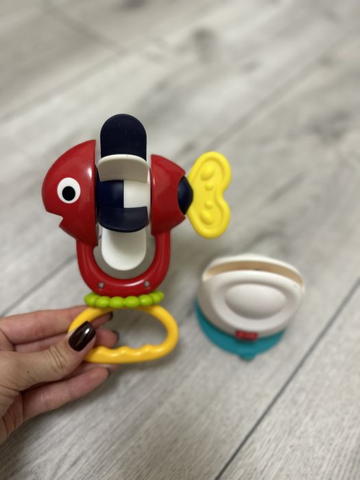 Брязкальце на присосці 2в1 HOLA Круть-верть рибка , гризунець