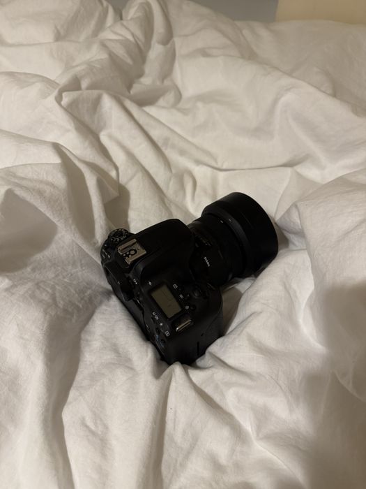 Canon 77D Sigma 1.4 30mm Art SamYang 8mm 3.5 Fisheye Tamron 28-75 f2.8