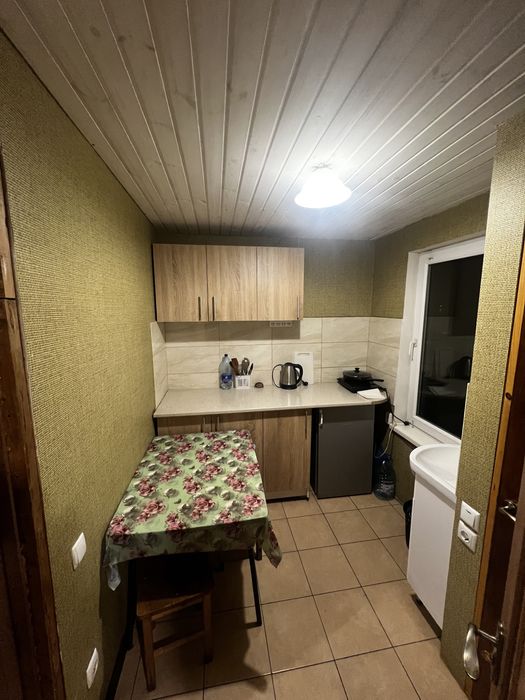 Кімнати/Житло подобово в Орлівщині