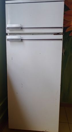 Холодильник двухкамерный Бирюса 21
