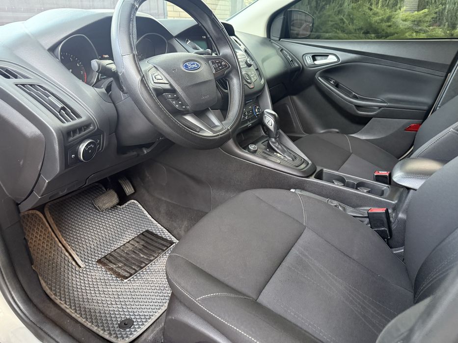 Ford Focus 2015 год АВТОМАТ